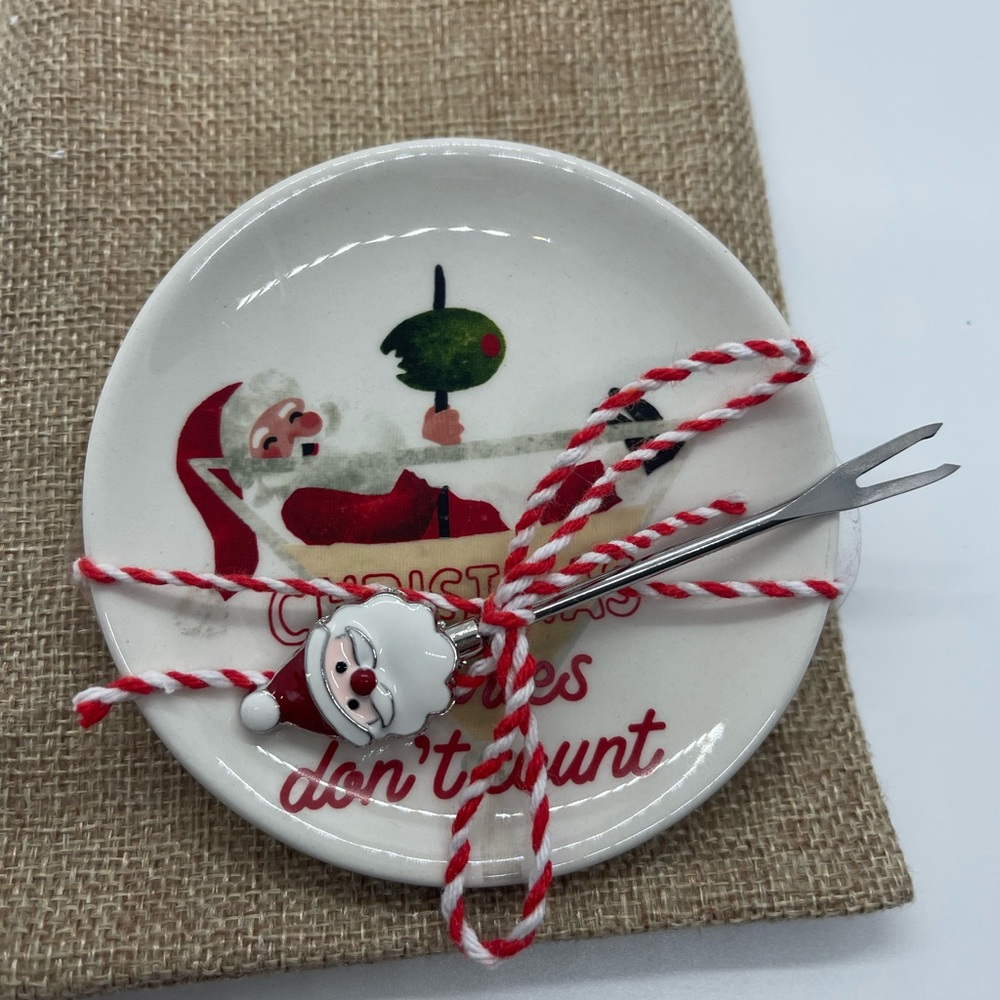 NWT tiny plate - Picture 3 of 5